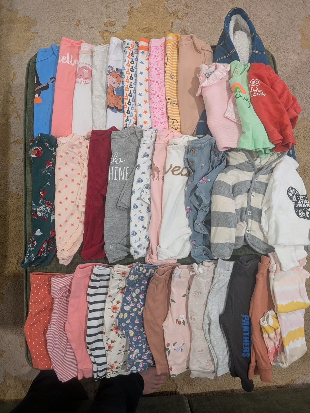 Baby Girl Size 0 - 3 Months Bundle 37 Pieces Brands Include Carter's, Burt Bee